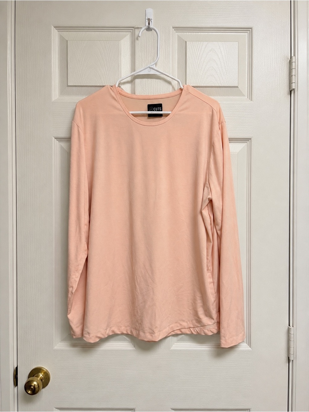 Cuts Clothing Long Sleeve Curve-Hem Tee
